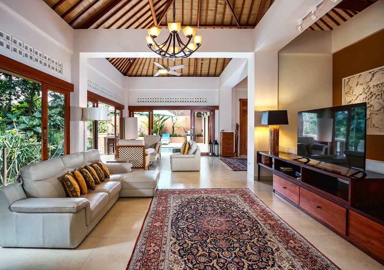 Villa Kembar Ubud  Exterior photo